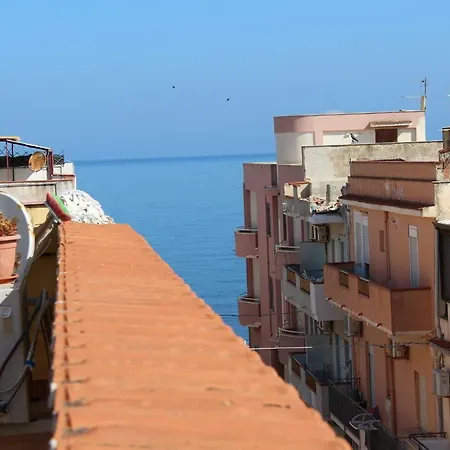 Arato Summer * Trappeto (Sicily)